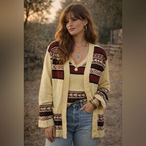 Vintage 1970’s -Paul Harris- flared sleeves cardigan & vest set